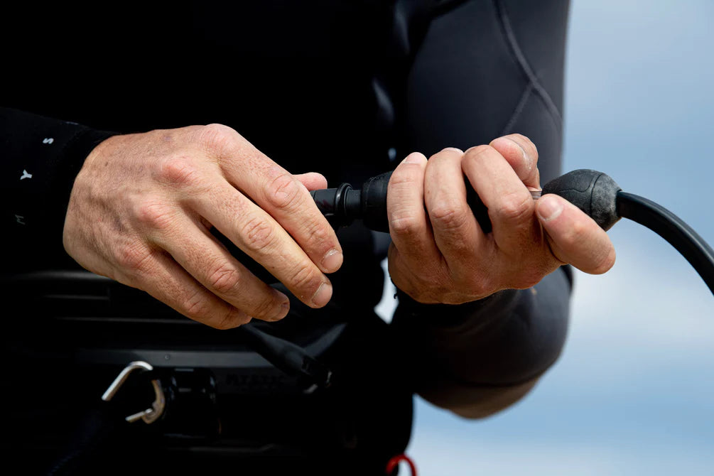 STANDARD FREESTYLE LOOP (WITH FINGER)